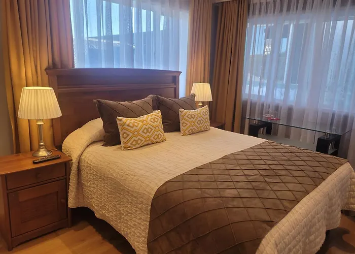 Hotel Puerta del Lago